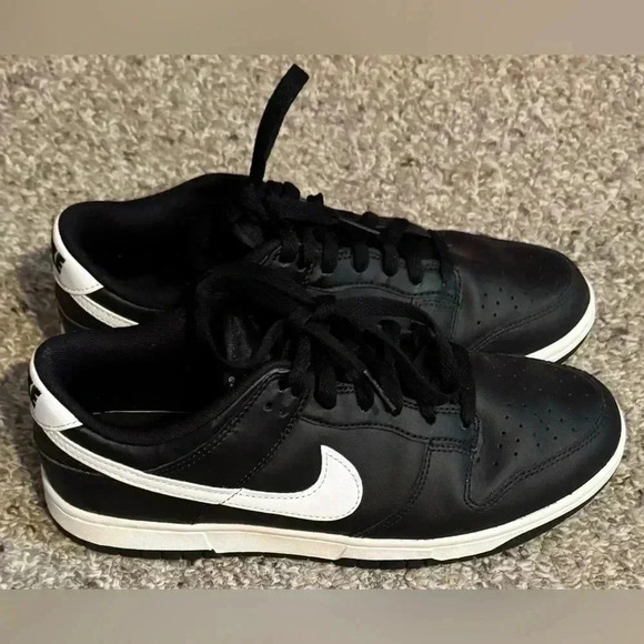 Nike Dunk Low Black Panda Retro Shoes - Picture 1 of 5
